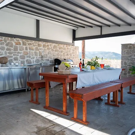Arancia Villa *